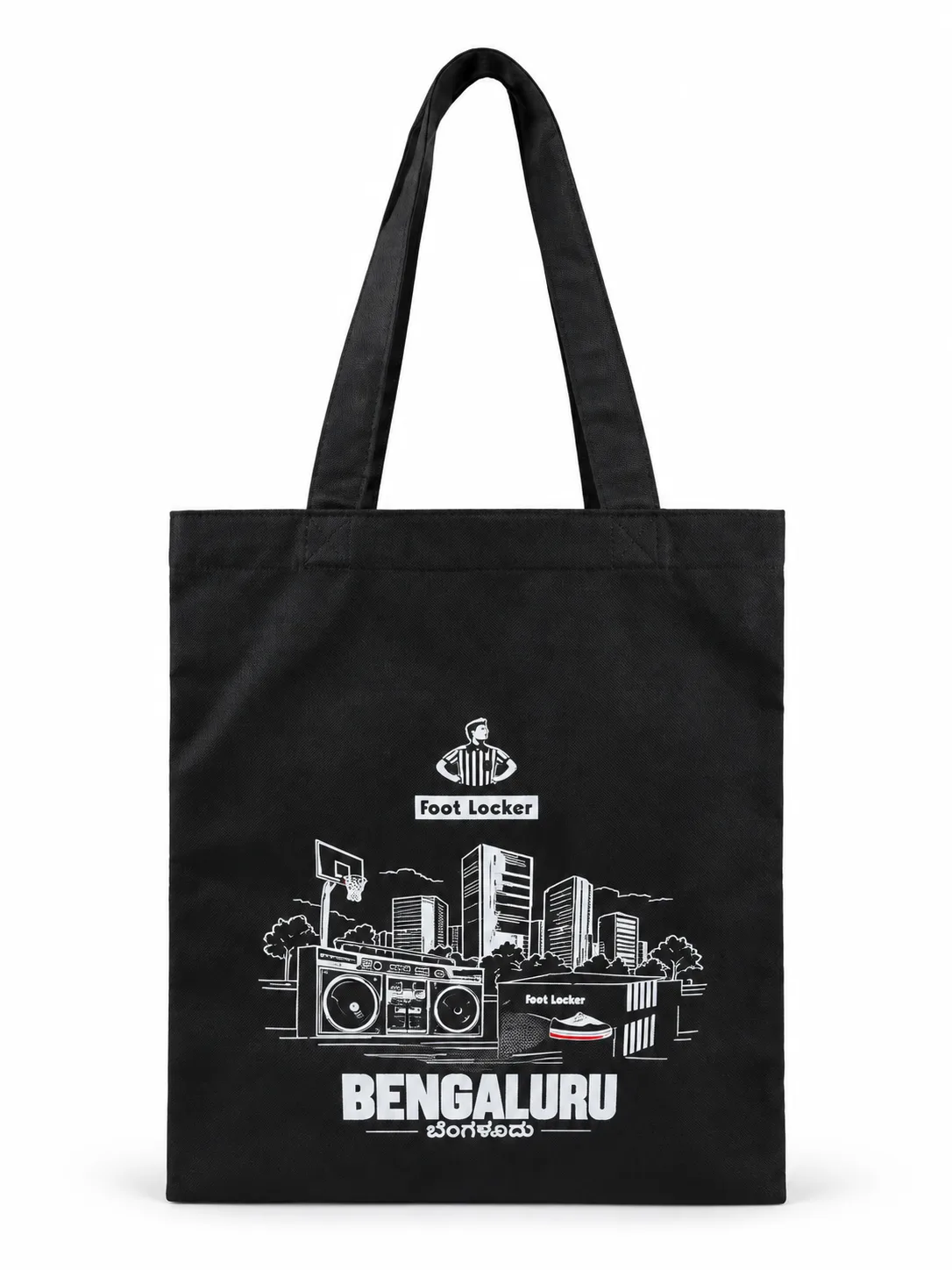 Bengaluru Black Tote – Hanging view